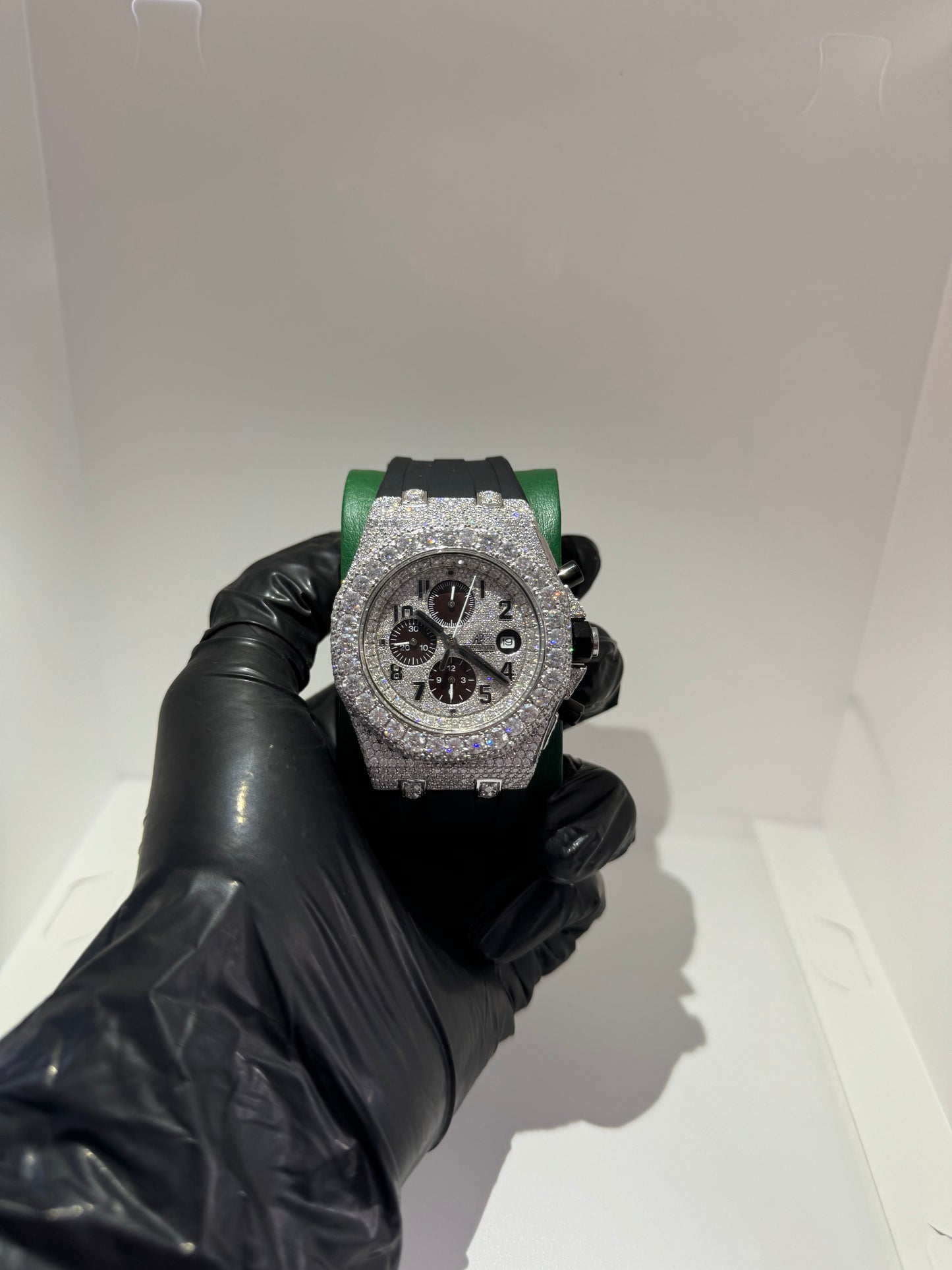 Reloj Audemars Piguet Royal Oak Offshore VVS1 Moissanite Diamond