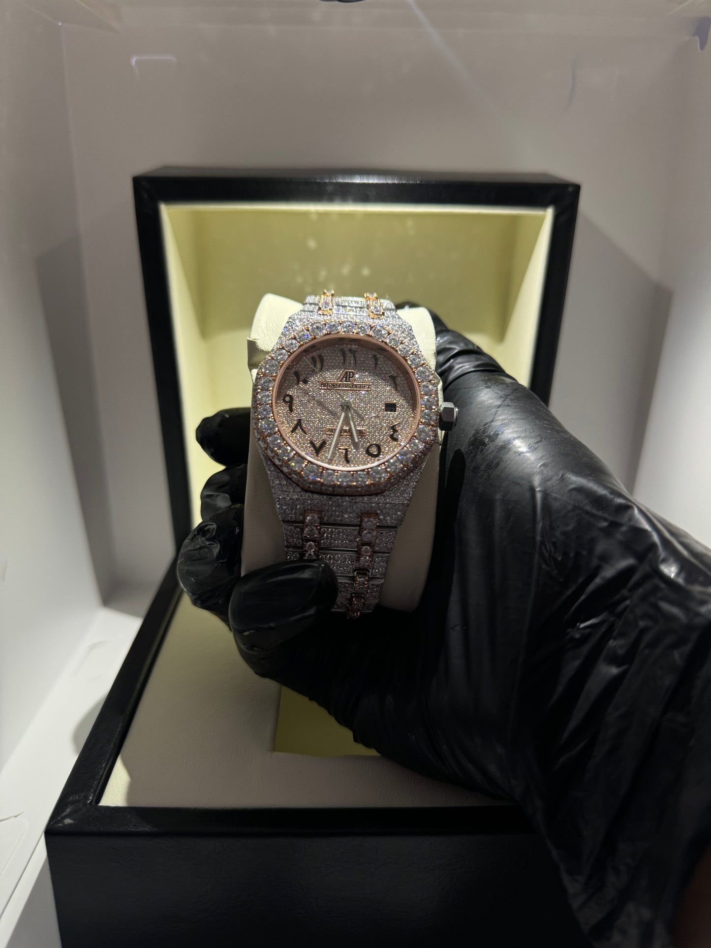 Reloj Audemars Piguet Royal Oak Offshore VVS1 Moissanite Diamond